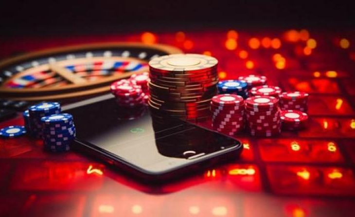 What the High-Roller Club in Highway Casino gives active players